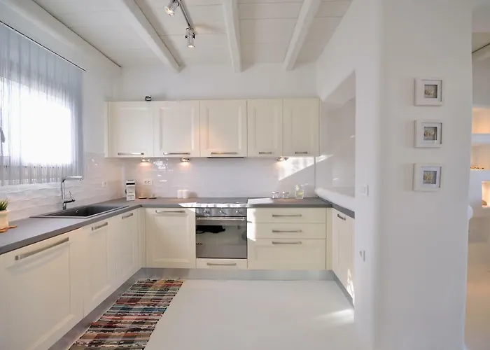 Kimothoe By Thalassa Mykonos *